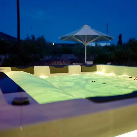Villa Dinos *