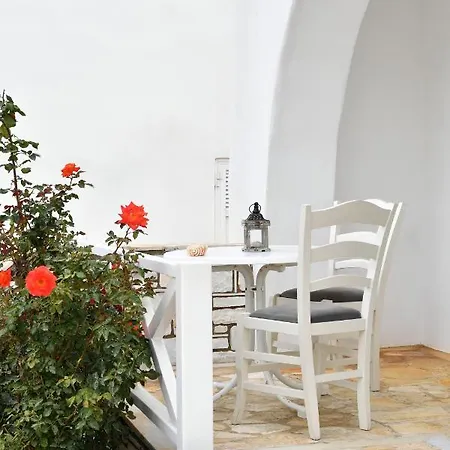 Villa Dinos *